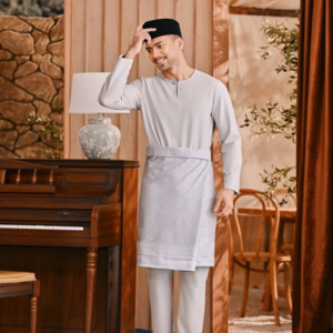 Wholesale Men's Traditional Baju Melayu: Fashionable Dusty Pink, Multiple Sizes and Styles Supplied: