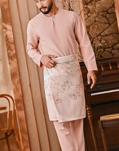 24PUTIH01NOV263598_a9d95b1b-5462-4053-9add-60c709d58aa1_1024x1024